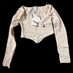 NWT Zara Limitless Contour Ribbed Top Long Sleeve V-Neck Pointed Hem XS-S Cream